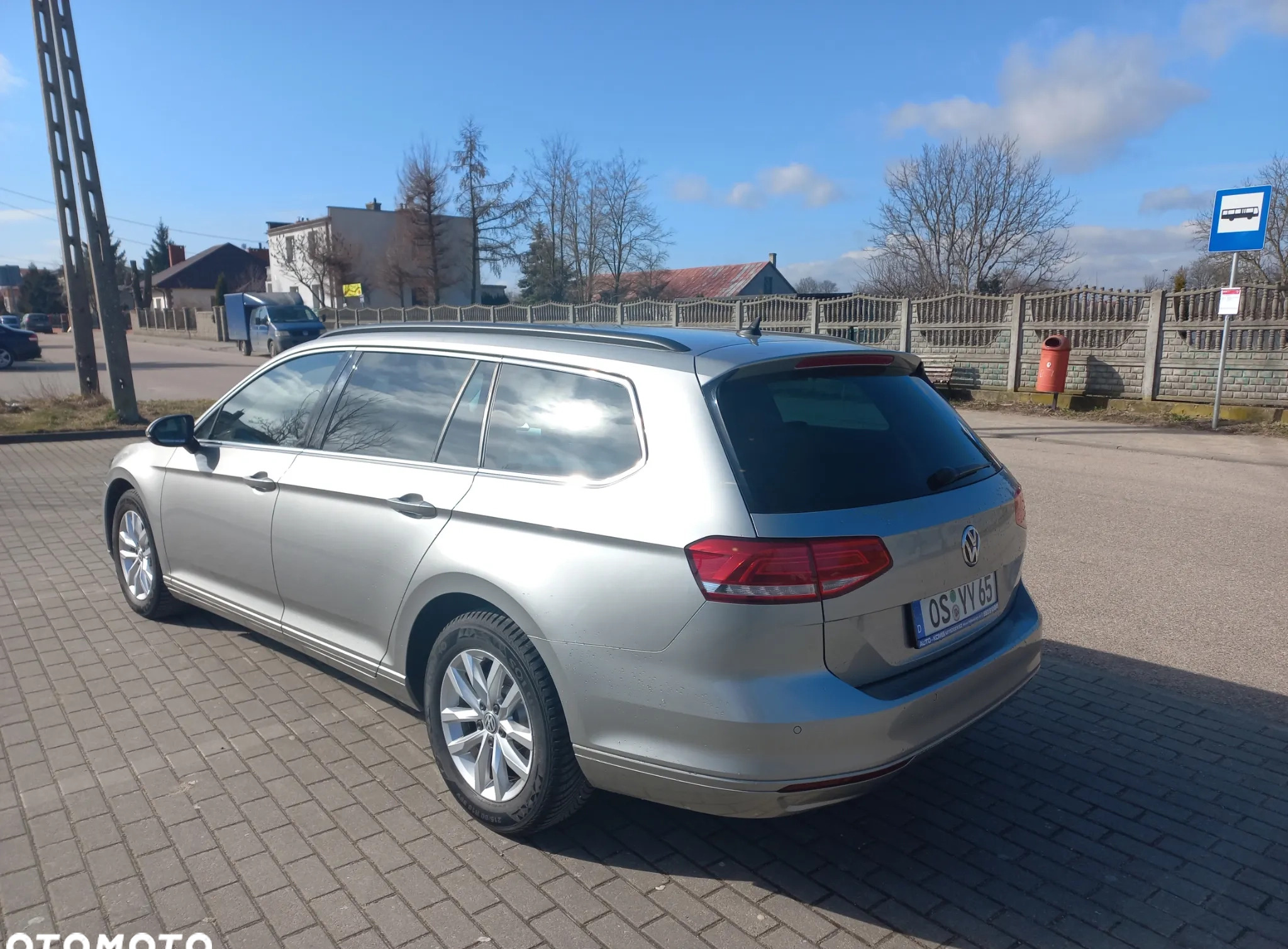 Volkswagen Passat cena 57900 przebieg: 189000, rok produkcji 2015 z Mława małe 154